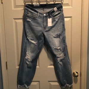 NWT Judy Blue 14W destroyed boyfriend mid rise
